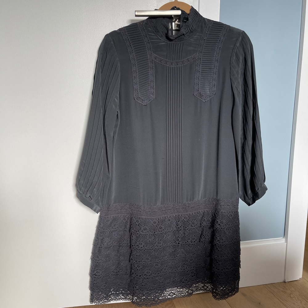 100% Silk Zara dress with lace/crochet detail.